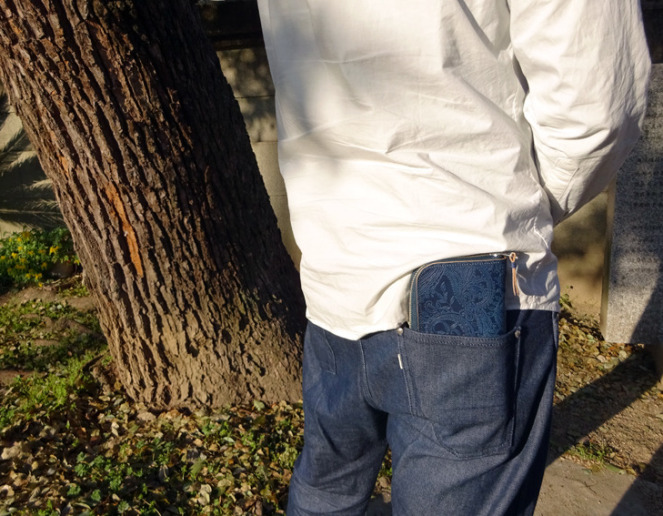 【Round Fastener Long Wallet】