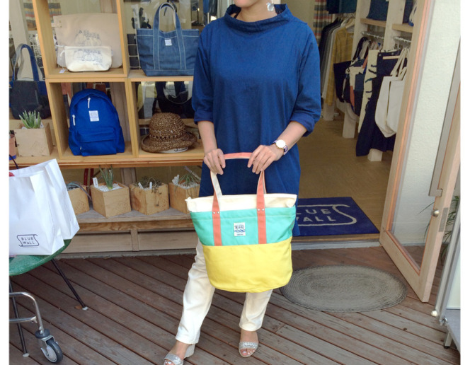 ZIP TOP TOTE