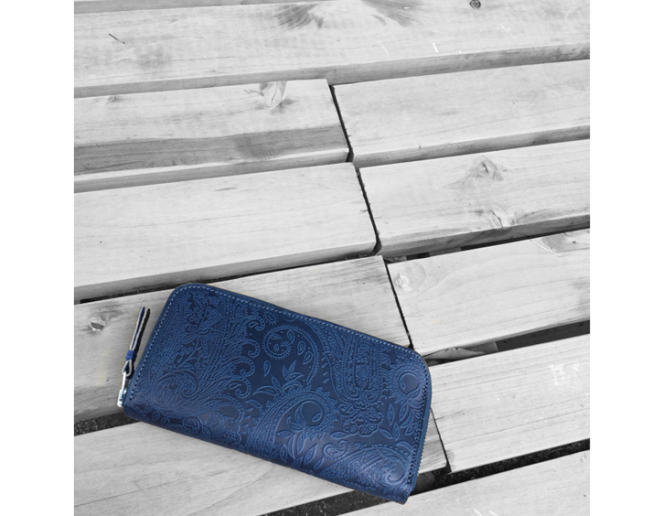 【Round Fastener Long Wallet】