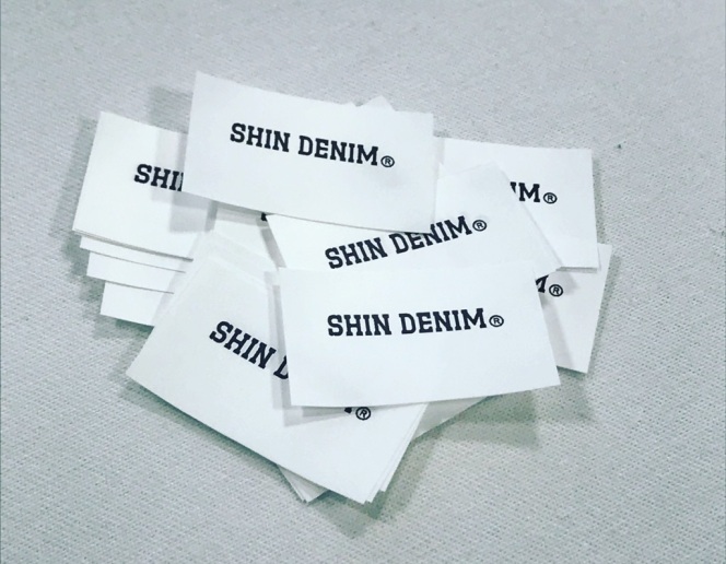 SHIN DENIM